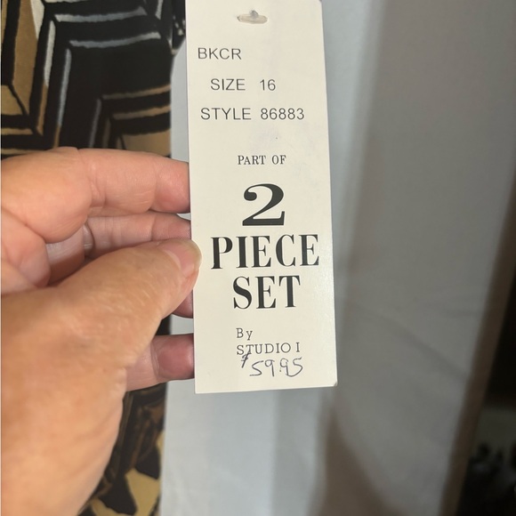 NWT 2pc. Studio 1 size 16 geometric design dress and solid black top. - Picture 7 of 11
